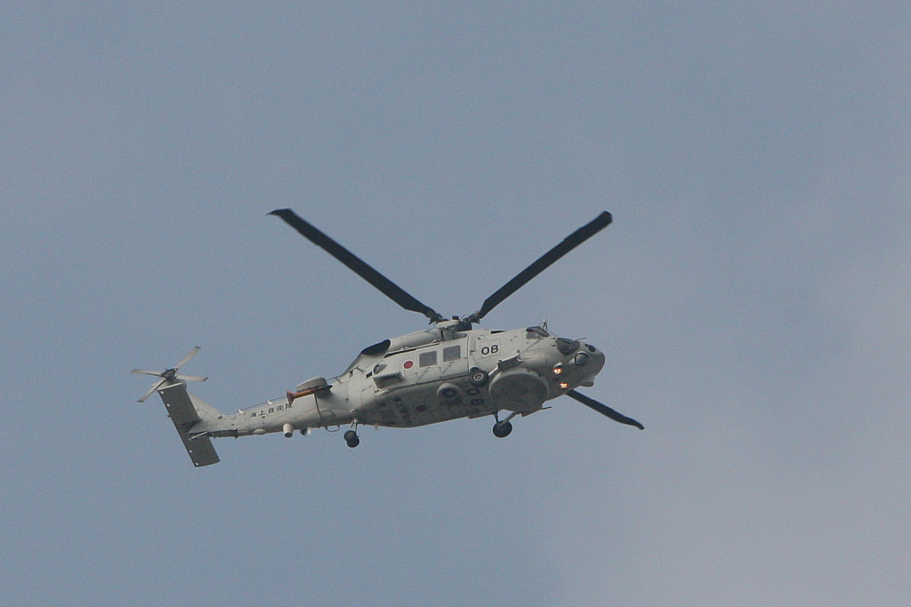 海上自衛隊の哨戒ヘリコプタ SH-60K